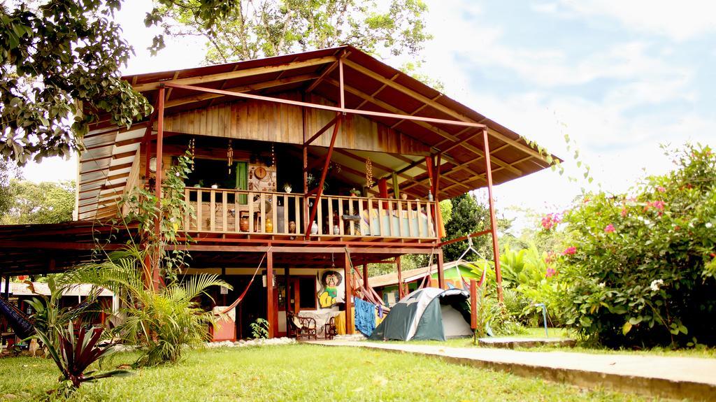Hakuna Matata Hostel Cahuita Extérieur photo