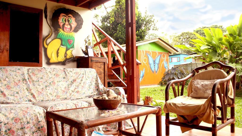 Hakuna Matata Hostel Cahuita Extérieur photo