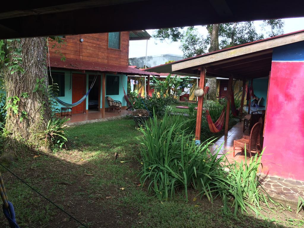 Hakuna Matata Hostel Cahuita Extérieur photo